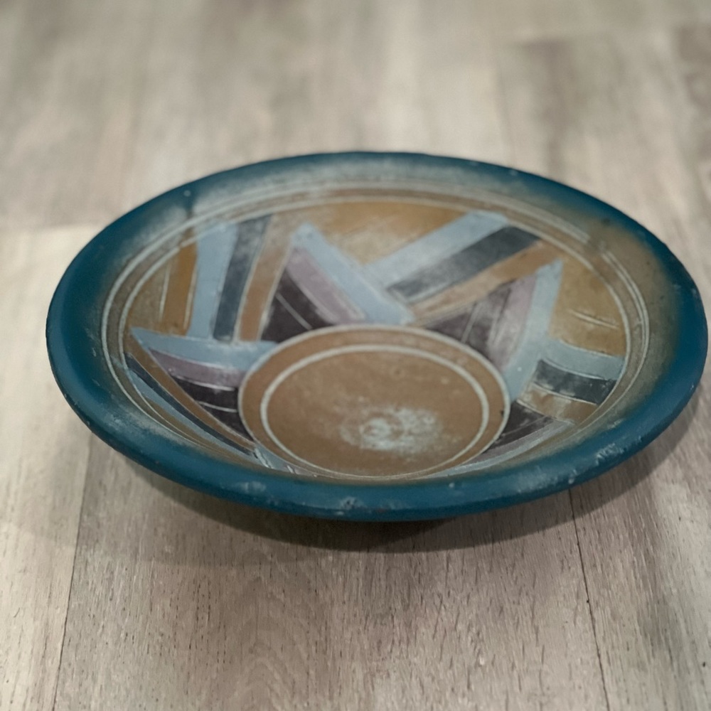 Native American clay decorative bowl